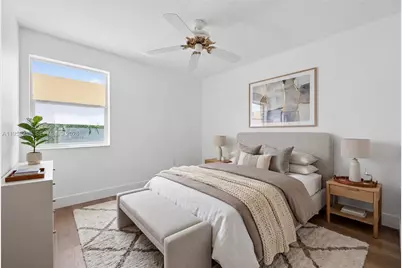 1251 E Wilshire Cir E, Pembroke Pines, FL 33027 - Photo 11