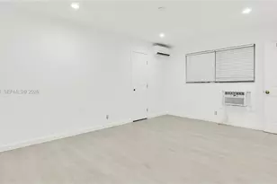 1956 Madison St, Hollywood, FL 33020 - Photo 15