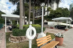 1925 Brickell Ave, Miami, FL 33129 - Photo 23