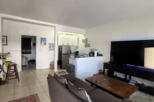 8135 Crespi Blvd, Miami Beach, FL 33141 - Photo 11