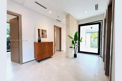 5825 Alton Rd, Miami Beach, FL 33140 - Photo 5