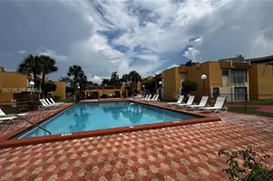 9301 SW 4th St, Miami, FL 33174 - Photo 41