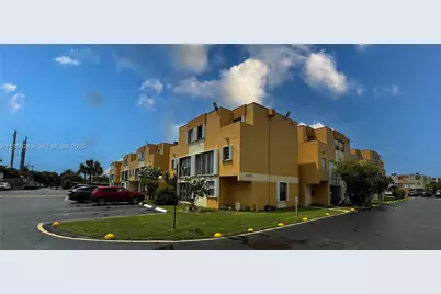 9301 SW 4th St #114E, Miami, FL 33174 - Photo 1