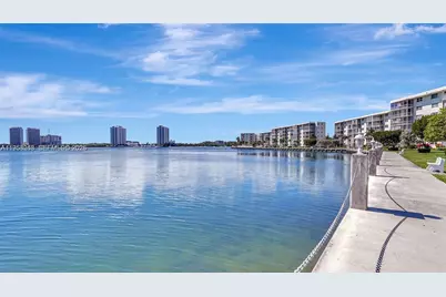 3030 Marcos Dr #T301, Aventura, FL 33160 - Photo 7