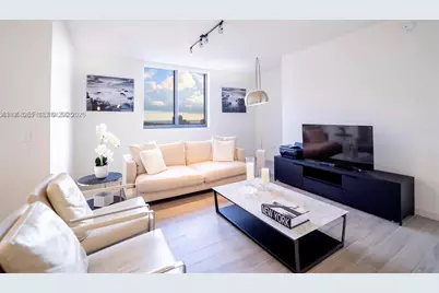 999 SW 1st Ave #2904, Miami, FL 33130 - Photo 3