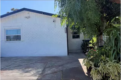 11242 SW 189th Ln, Miami, FL 33157 - Photo 1