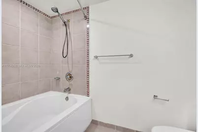 19501 W Country Club Dr #2011, Aventura, FL 33180 - Photo 21