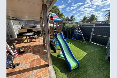 14849 SW 114th Ct, Miami, FL 33176 - Photo 23