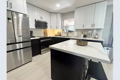 14849 SW 114th Ct, Miami, FL 33176 - Photo 3