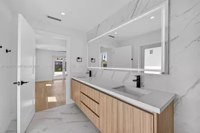 10380 SW 56th Ter, Miami, FL 33173 - Photo 21