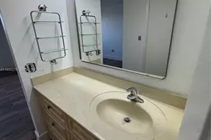 1101 SW 122nd Ave, Miami, FL 33184 - Photo 17