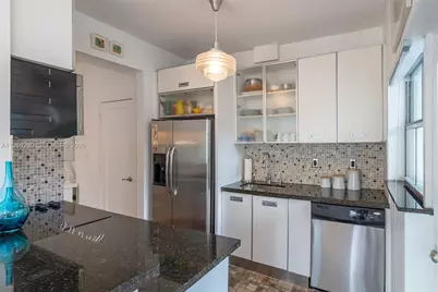 1600 Michigan Ave #3, Miami Beach, FL 33139 - Photo 9