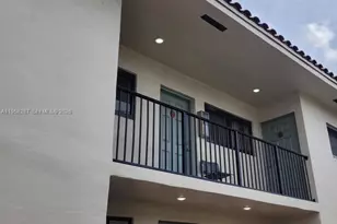 370 E 34th St, Hialeah, FL 33013 - Photo 1