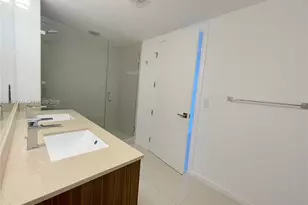 5252 NW 85th Ave, Doral, FL 33166 - Photo 13