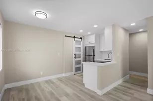 8701 SW 141st St, Palmetto Bay, FL 33176 - Photo 3