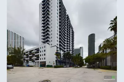 275 NE 18th St #1404, Miami, FL 33132 - Photo 1
