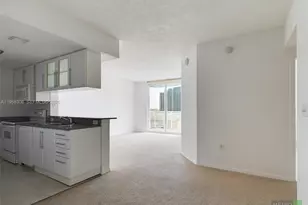 275 NE 18th St, Miami, FL 33132 - Photo 13