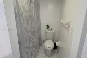 16919 N Bay Rd, Sunny Isles Beach, FL 33160 - Photo 17