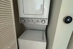 7875 NW 107th Ave, Doral, FL 33178 - Photo 11