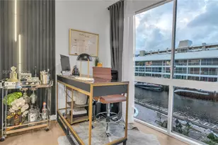 3051 NE 47th Ct, Fort Lauderdale, FL 33308 - Photo 11