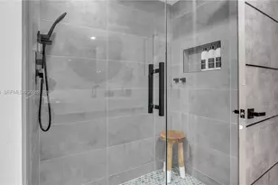 3051 NE 47th Ct, Fort Lauderdale, FL 33308 - Photo 19