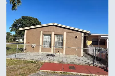 21422 NW 40th Cir Ct, Miami Gardens, FL 33055 - Photo 3