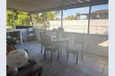 21422 NW 40th Cir Ct, Miami Gardens, FL 33055 - Photo 15