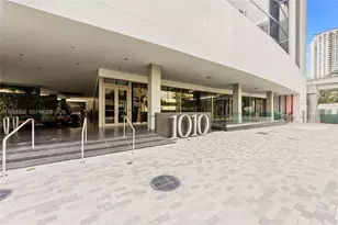 1010 Brickell Ave, Miami, FL 33131 - Photo 3