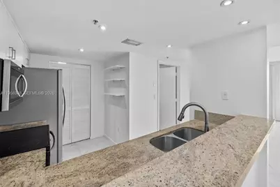 650 West Ave #1204, Miami Beach, FL 33139 - Photo 7