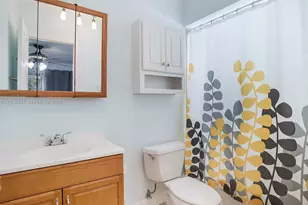 3531 NW 50th Ave, Lauderdale Lakes, FL 33319 - Photo 9