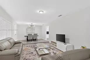 7081 NW 8th Ct, Plantation, FL 33317 - Photo 7