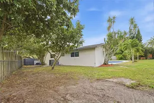 7081 NW 8th Ct, Plantation, FL 33317 - Photo 37