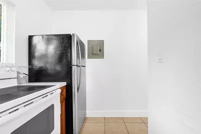 1960 SW 41st Ave #3, Fort Lauderdale, FL 33317 - Photo 19