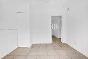 1960 SW 41st Ave, Fort Lauderdale, FL 33317 - Photo 13