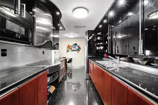 1 Grove Isle Dr, Miami, FL 33133 - Photo 23