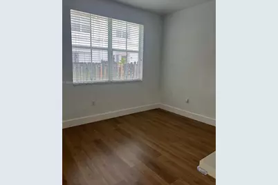 10738 NW 80th Ln, Doral, FL 33178 - Photo 23