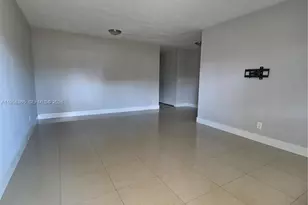 2621 Grant St, Hollywood, FL 33020 - Photo 3