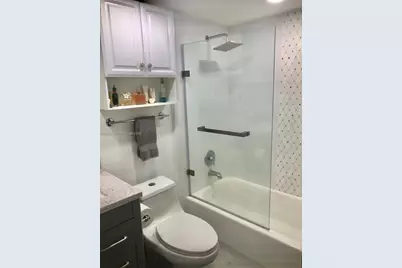 358 Markham P #358, Deerfield Beach, FL 33442 - Photo 9