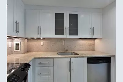 90 Edgewater Dr #1206, Coral Gables, FL 33133 - Photo 9