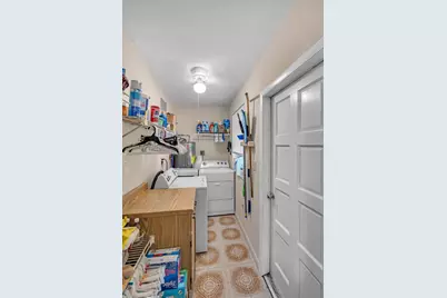 249 Carlisle Dr, Miami Springs, FL 33166 - Photo 19