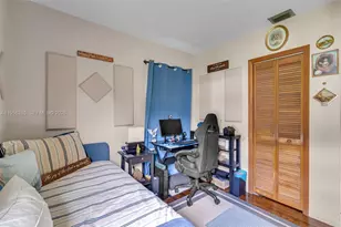 249 Carlisle Dr, Miami Springs, FL 33166 - Photo 21