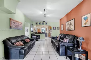 249 Carlisle Dr, Miami Springs, FL 33166 - Photo 7