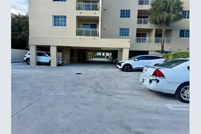 601 SW 37th Ave #304, Miami, FL 33135 - Photo 17