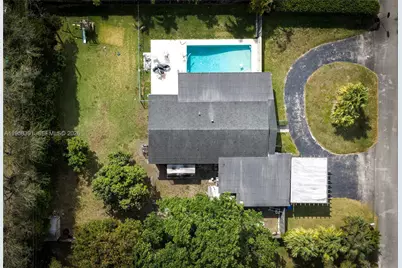 12415 SW 93rd Ct, Miami, FL 33176 - Photo 29