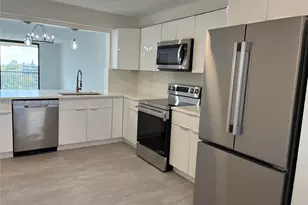 7050 NW 44th St, Lauderhill, FL 33319 - Photo 3