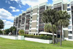 7050 NW 44th St, Lauderhill, FL 33319 - Photo 5