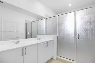 879 SE 26th Ter, Homestead, FL 33035 - Photo 29