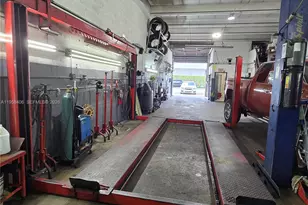 Xxxx SW 7th St, Miami, FL 33135 - Photo 1