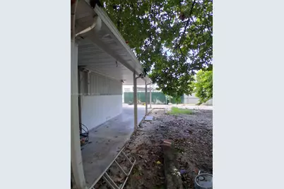 3052 SW 6th St, Miami, FL 33135 - Photo 3