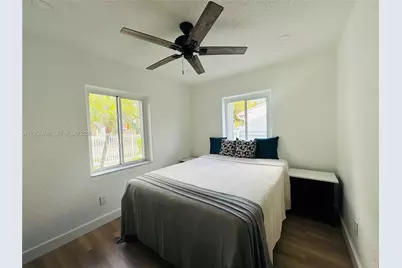 3052 SW 6th St, Miami, FL 33135 - Photo 13